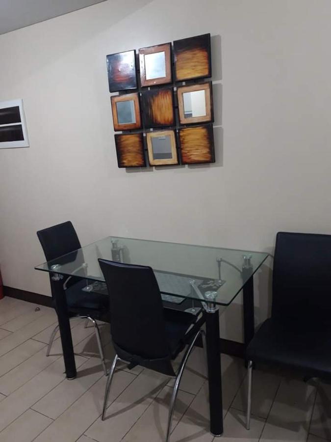 Two Palm tree villas, Condotel newport blvd Pasay City Manila Esterno foto