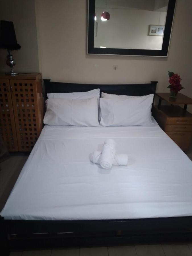 Two Palm tree villas, Condotel newport blvd Pasay City Manila Esterno foto
