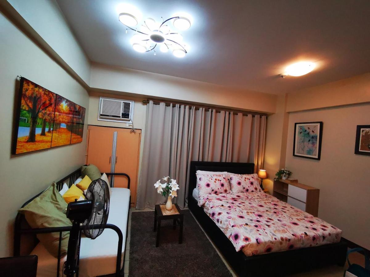 Two Palm tree villas, Condotel newport blvd Pasay City Manila Esterno foto